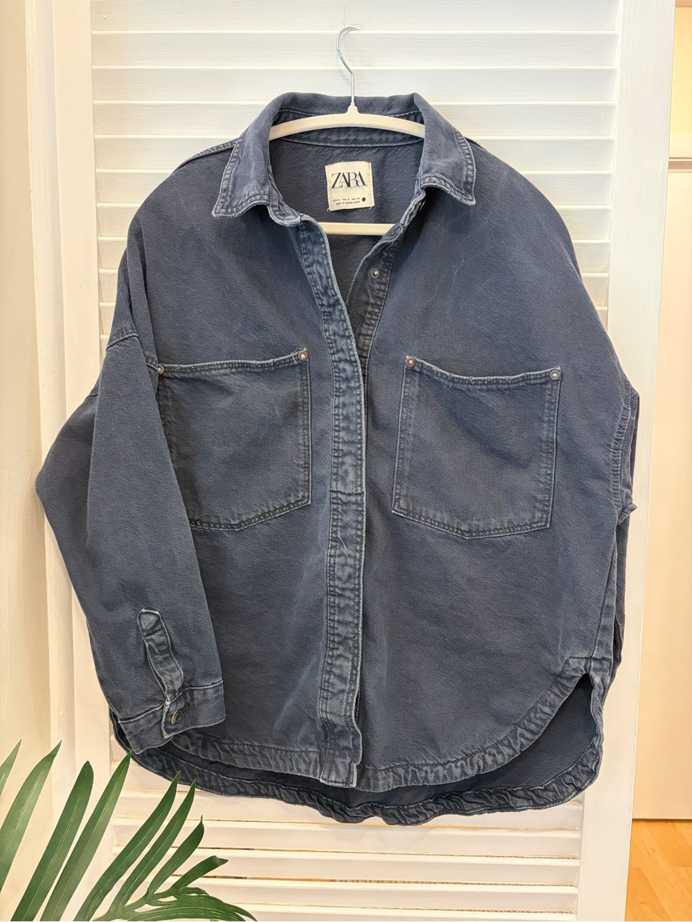Zara Oversized Washed Dark Blue Button-Front Jean Shirt Jacket